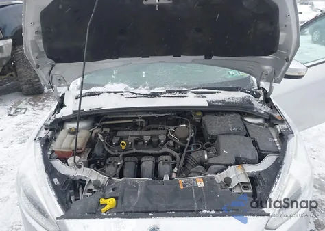 2016 Ford Focus Se из США, поврежденный, VIN 1FADP3F2XGL298384